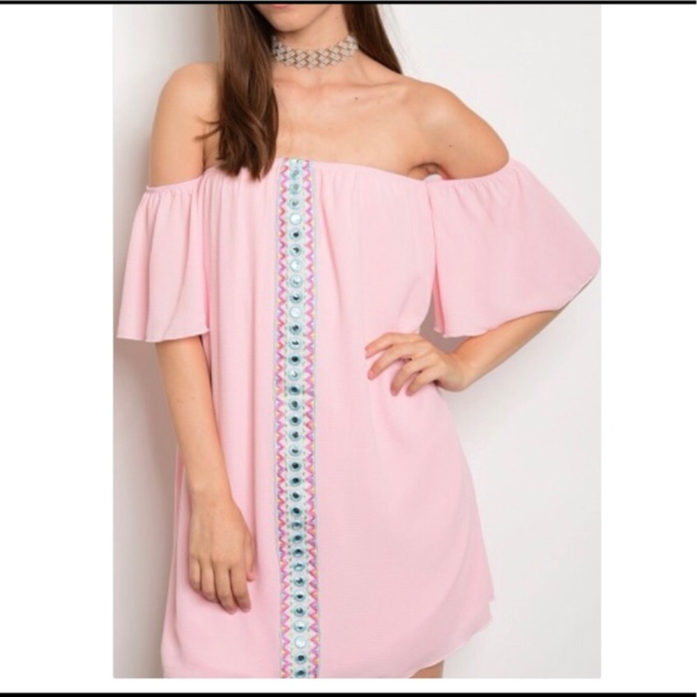 🎉7XHP🎉 Pink off the shoulder dress